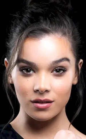 Haley Steinfeld