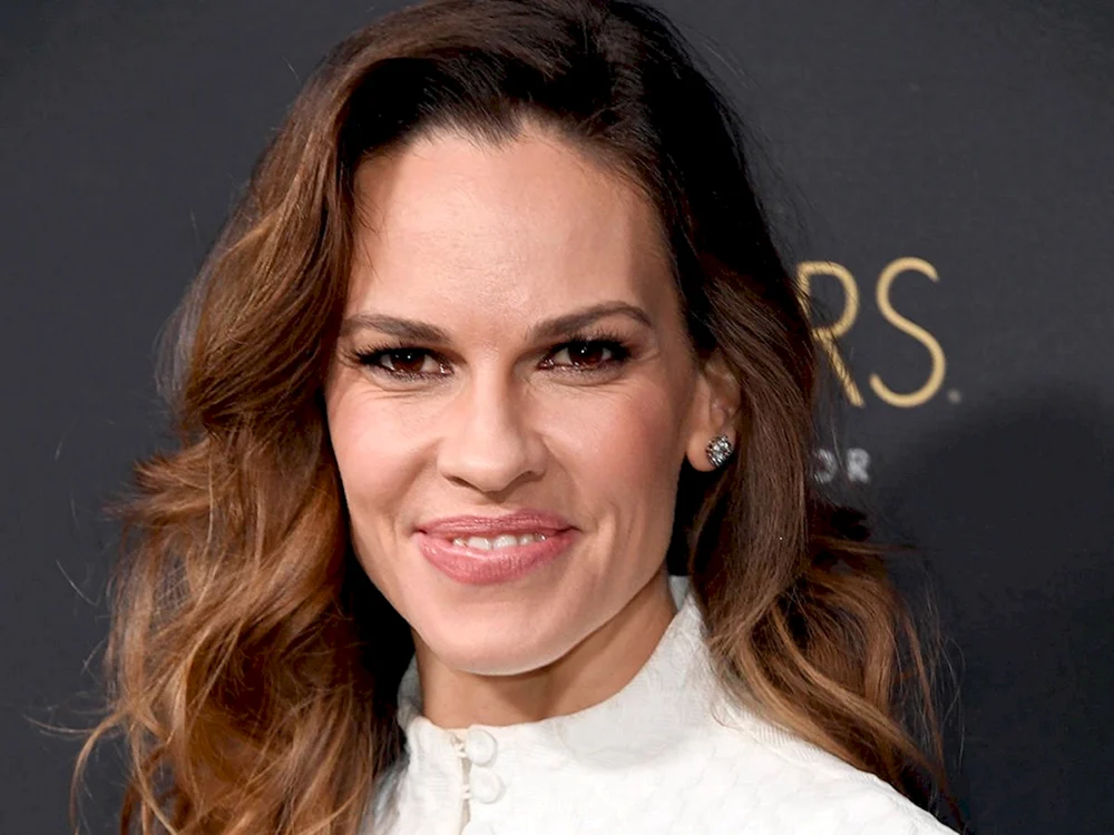 Hilary Swank 2022