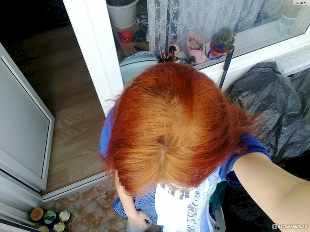 Henna auf aufgehelltem Haar