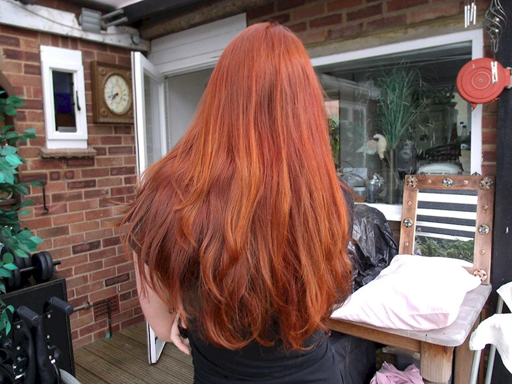 Henna auf blondem Haar