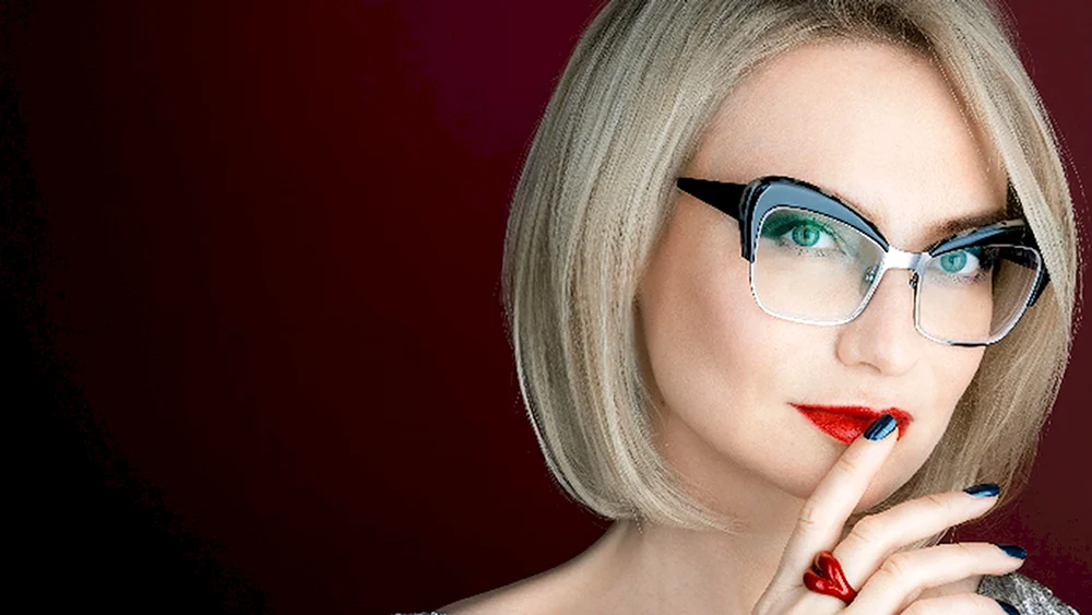 Evelina Khromchenko