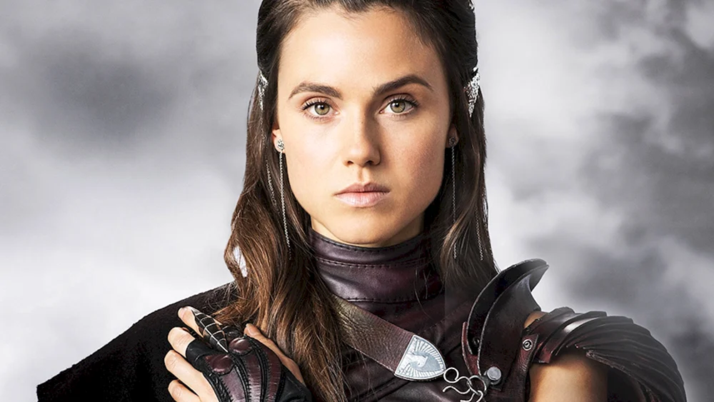 Poppy Drayton Bewitched 2020