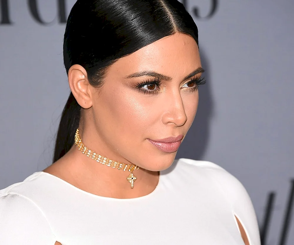 Kim Kardashian Pferdeschwanz 2020