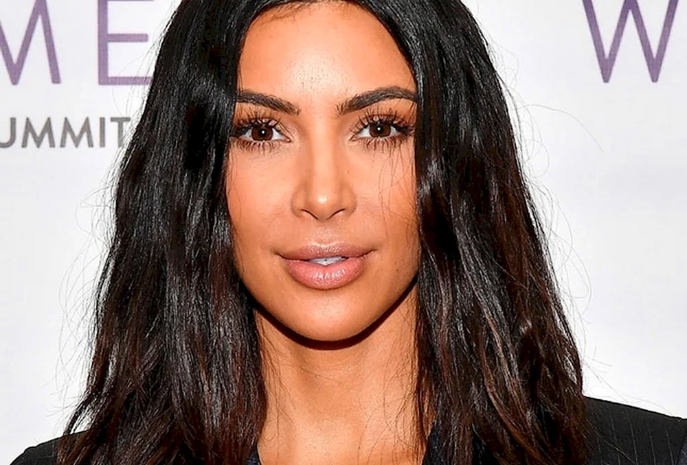 Kim Kardashian ohne Make-up