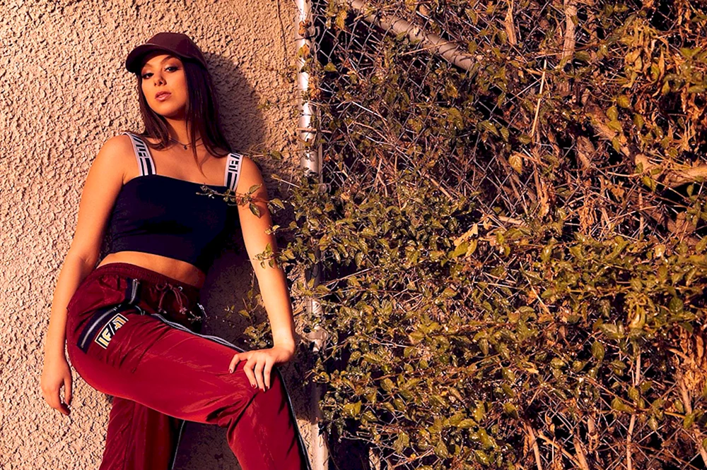 Kira Kosarin 2013