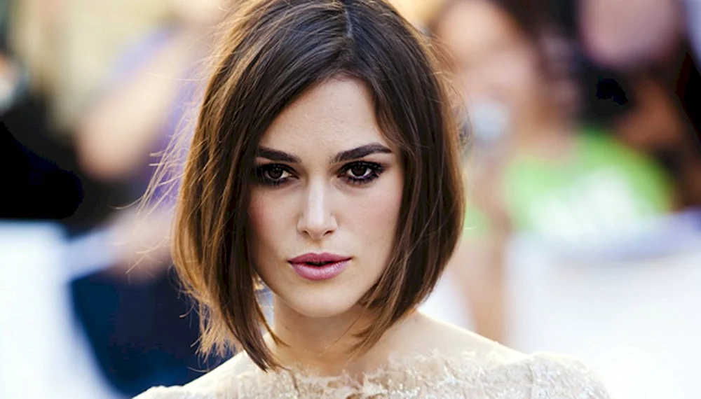 Kiera Knightley bob