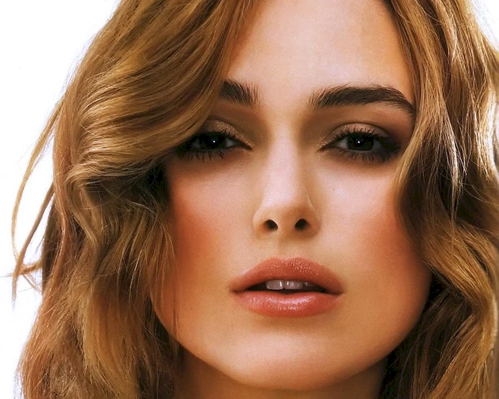Kiera Knightley Make-up