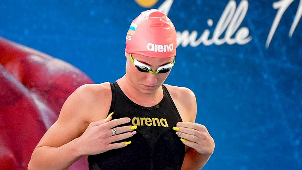 Kirpichnikova Anastasia Schwimmen