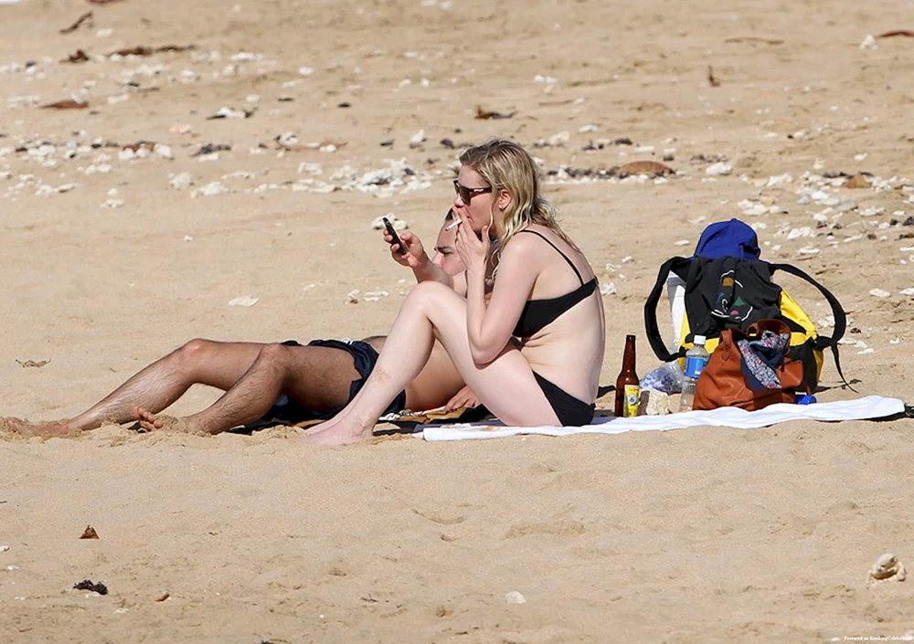 Kirsten Dunst Bikini