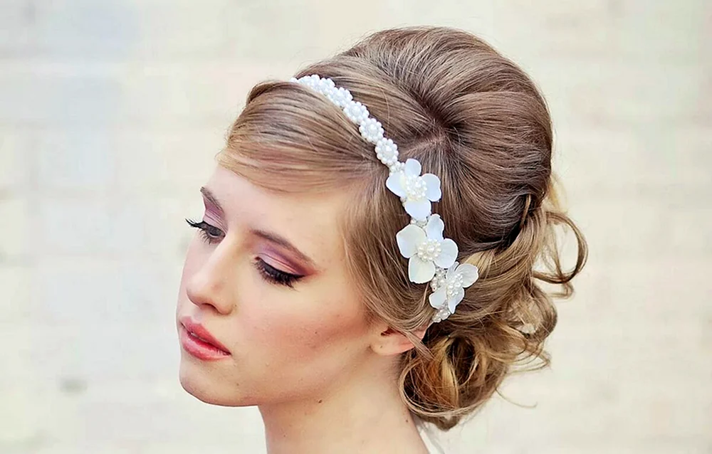 Frisuren für mittleres Haar