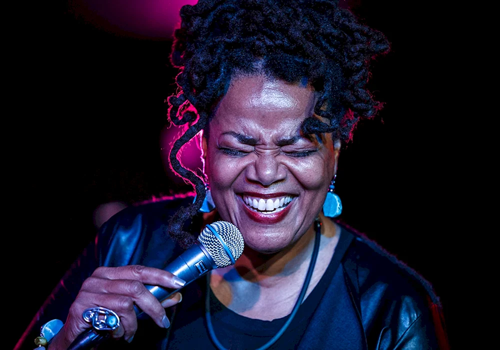 Clementine Jazzsängerin