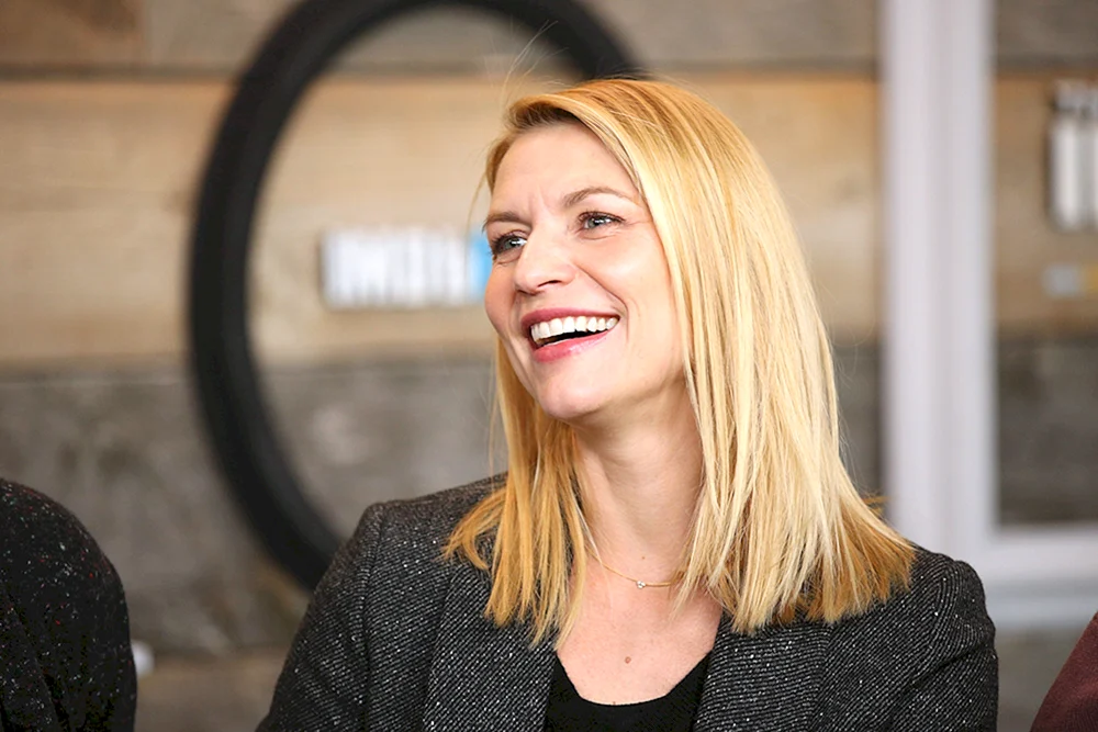 Claire Katherine Danes