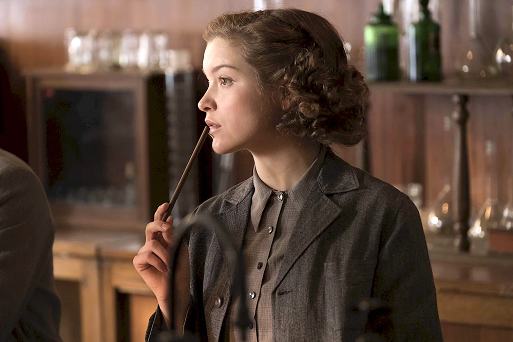 Infinity Movie 2021 Sophie Cookson