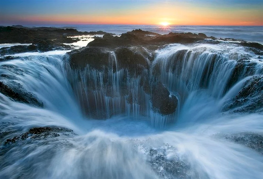 Das Cape Perpetua Torah in Oregon.