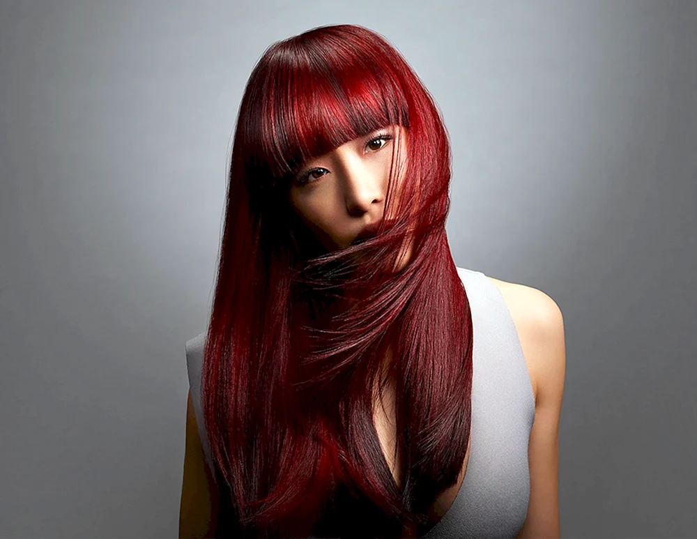 Elena mit roten Haaren