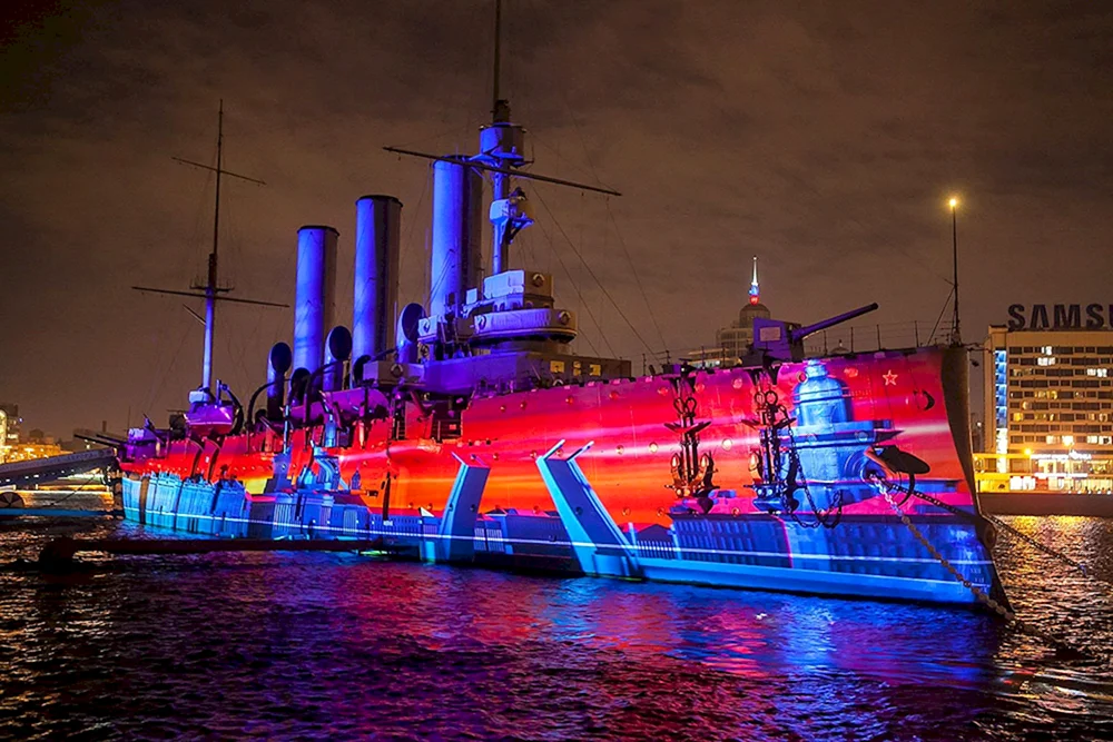 Aurora Kreuzer in St. Petersburg