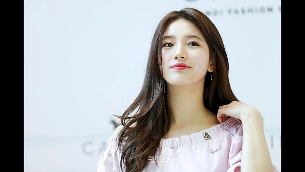 Suzy Bae Suzy