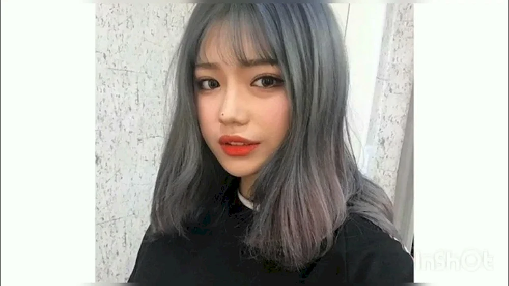 Koreanische Frauen mit Farben