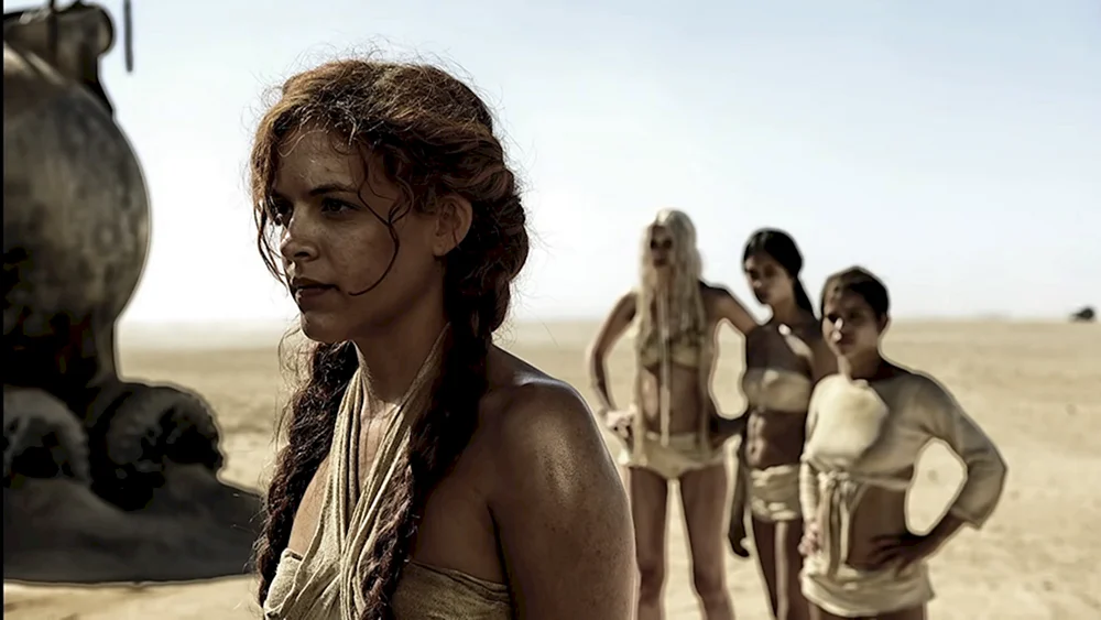 Courtney Eaton Mad Max