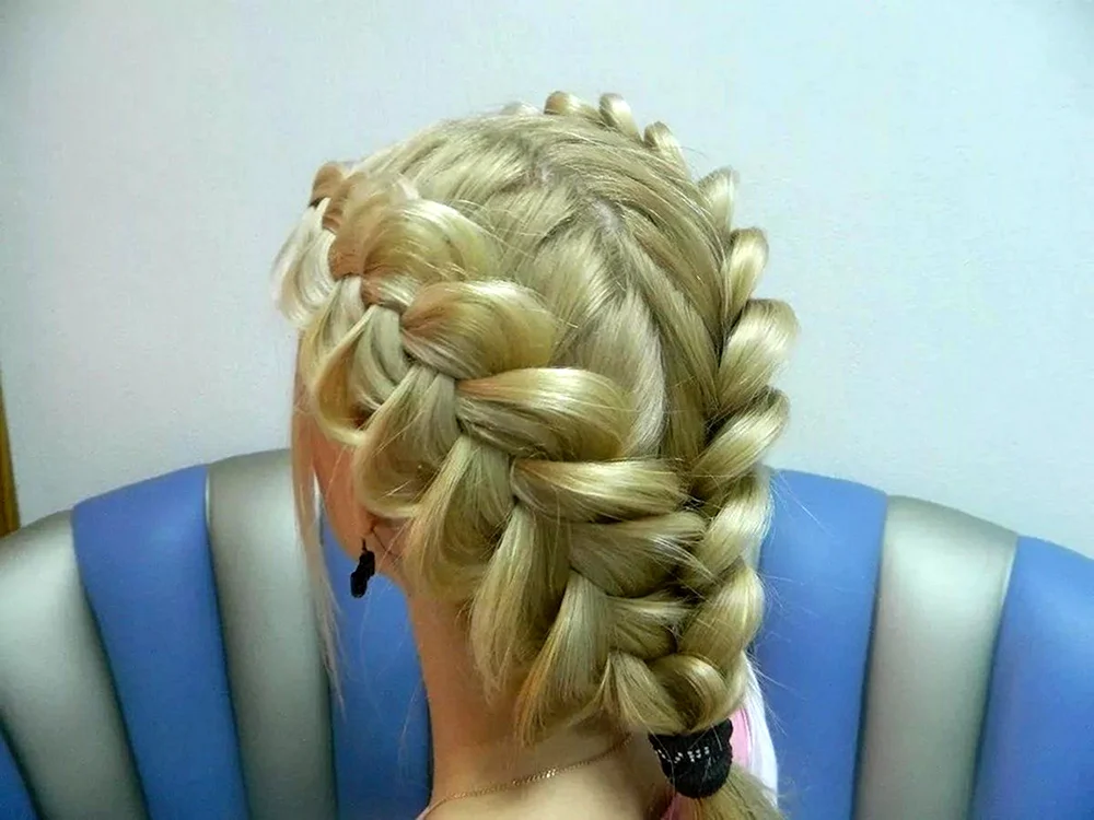 Drachenzopffrisuren mit Flechtung
