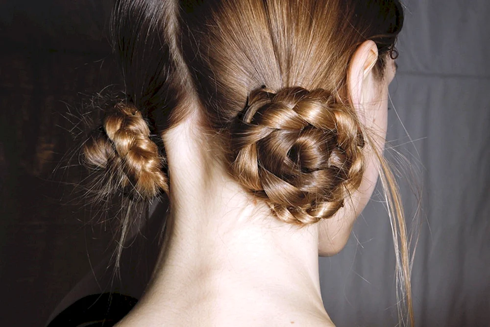 Popo-Frisur für mittlere Haare