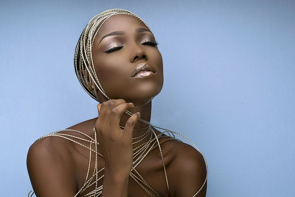 Nina Keita model