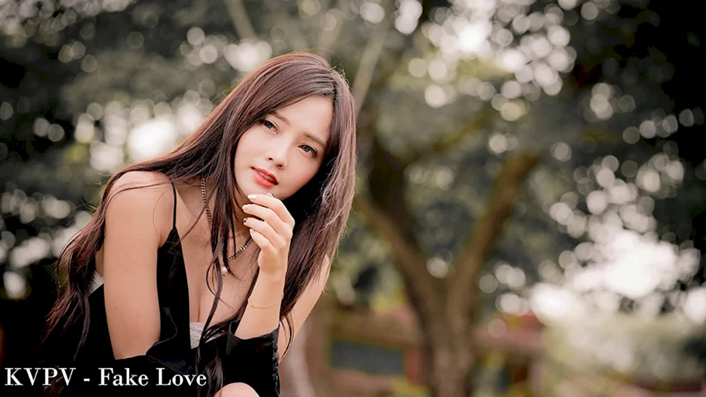 Schöne asiatische Mädchen
