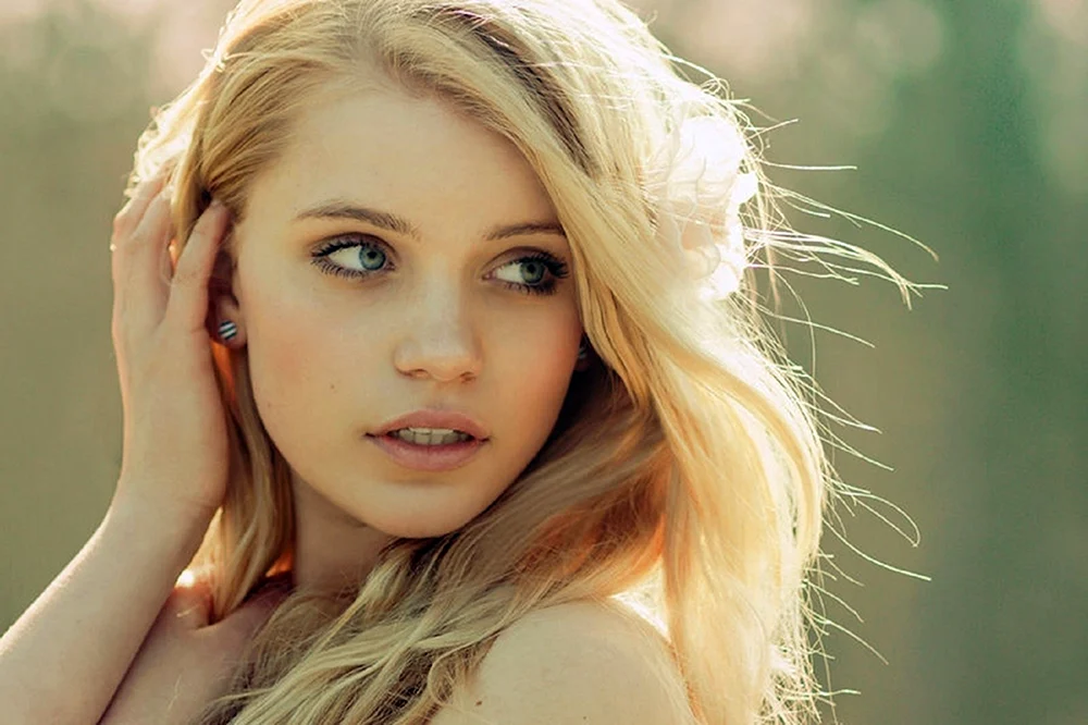 Schöne Mädchen. blonde Mädchen