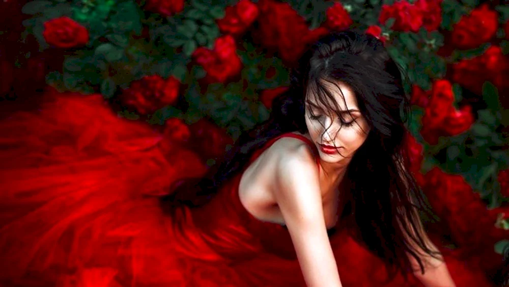 Geradlinige Mädchen in Rot