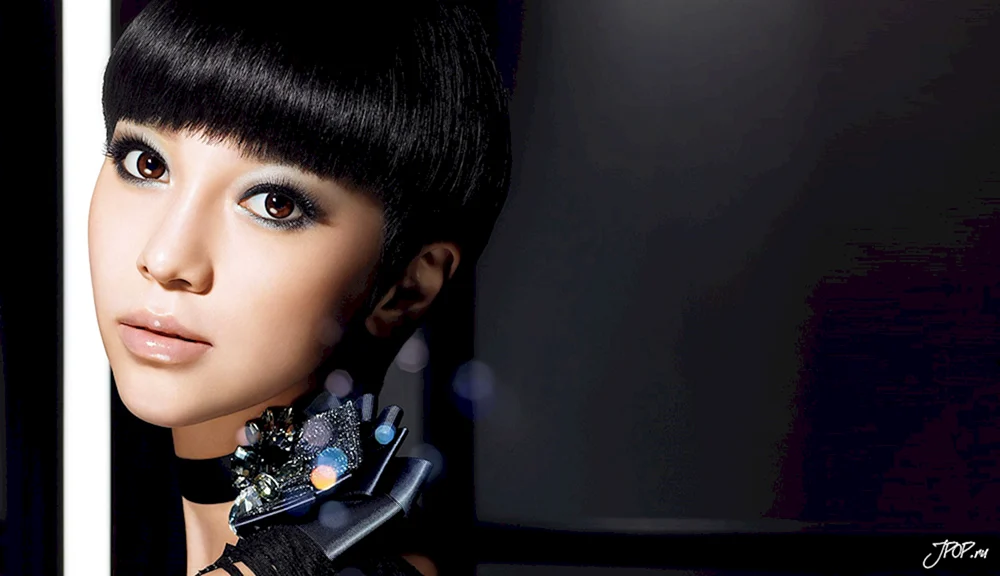 Bora von Sistar