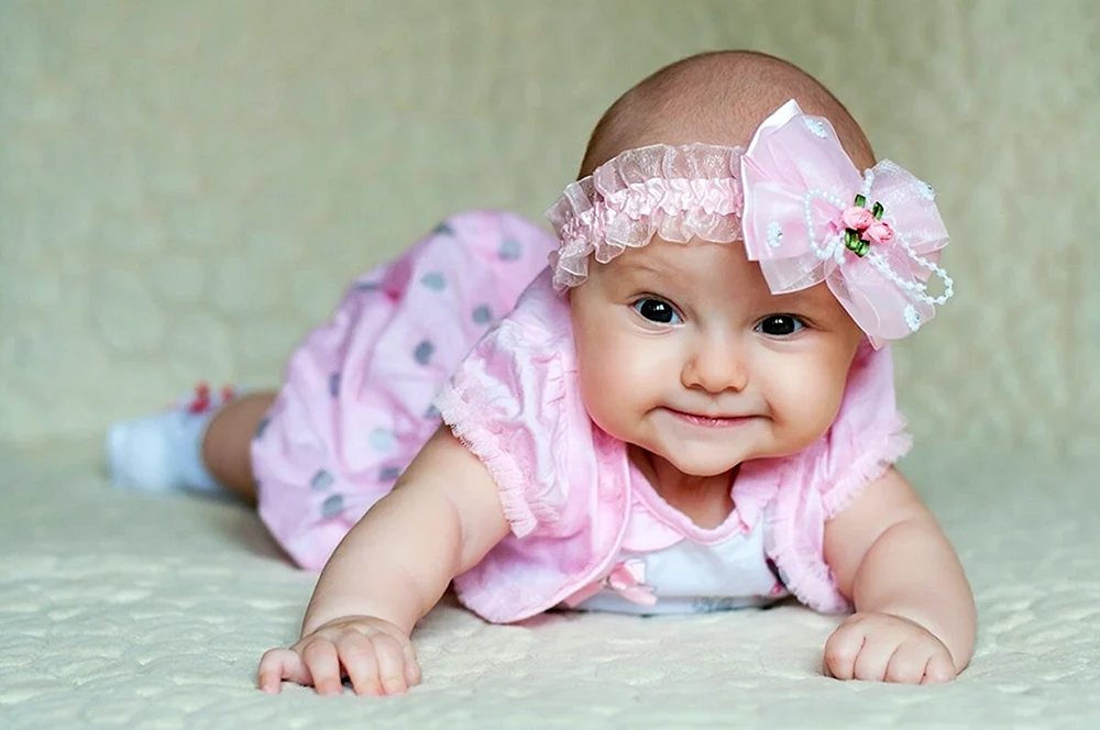 Schöne Baby-Mädchen
