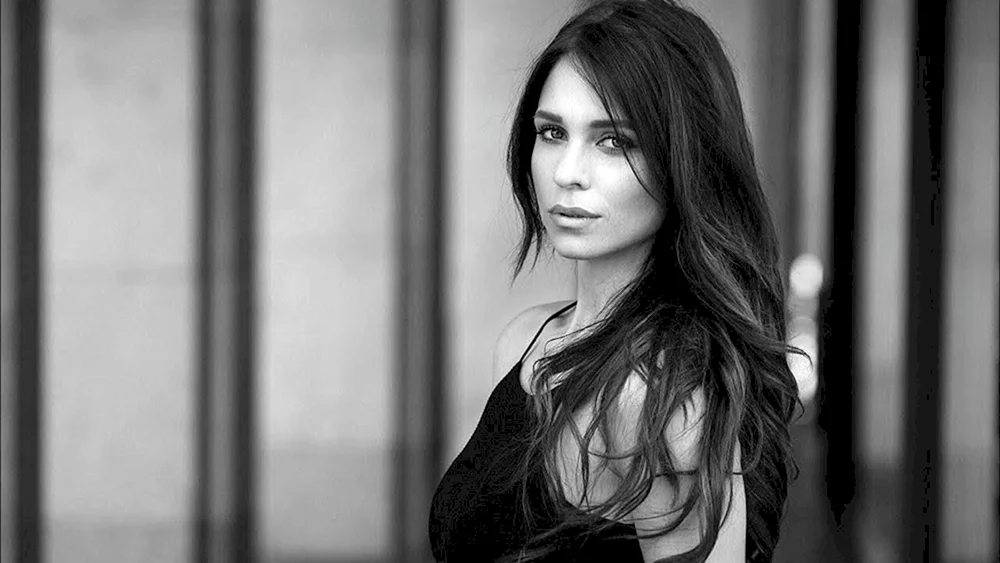 Eva Lorman