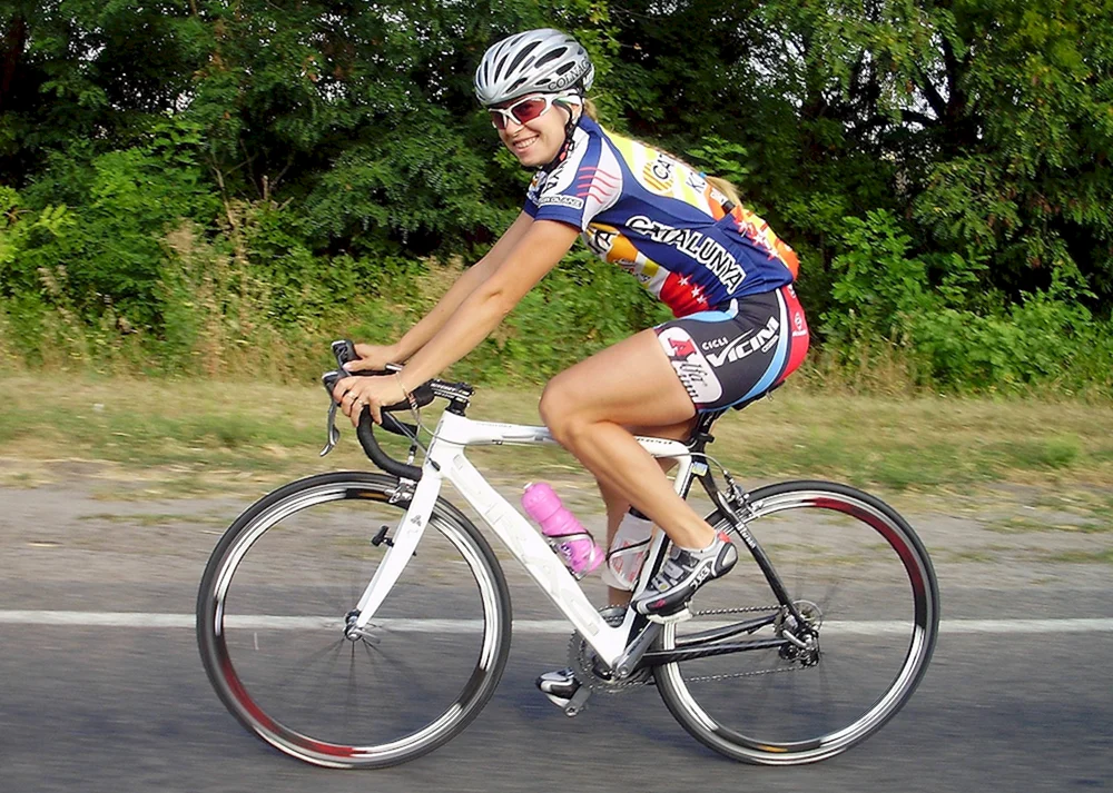 Schöne Radfahrerinnen