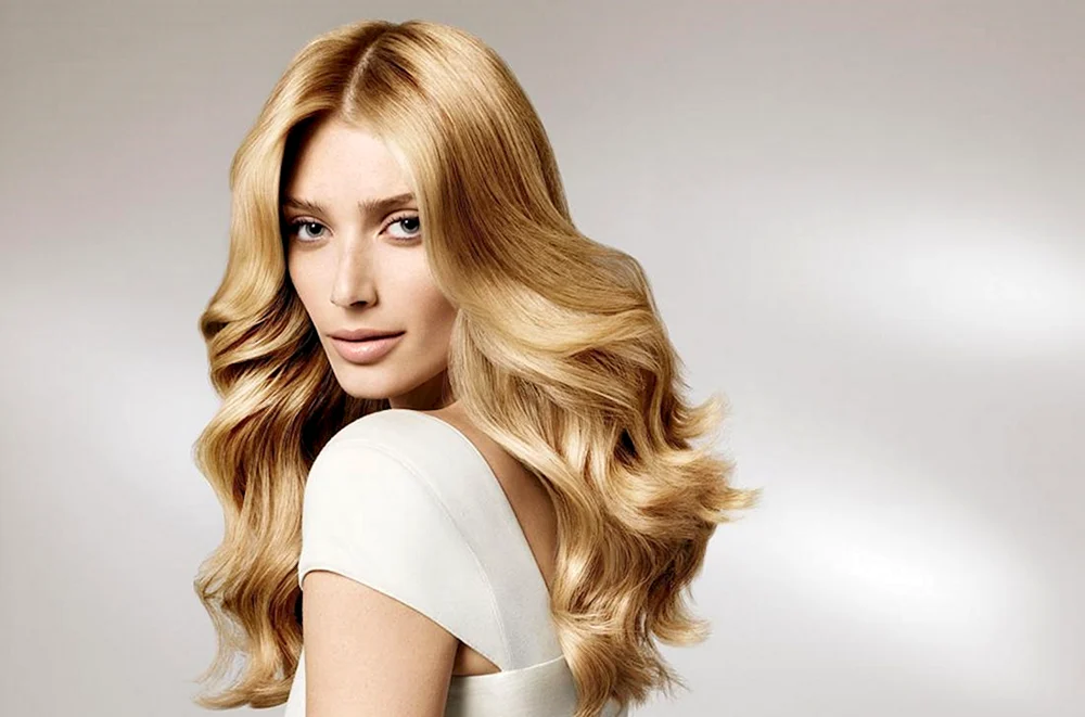 Schönes blondes Haar