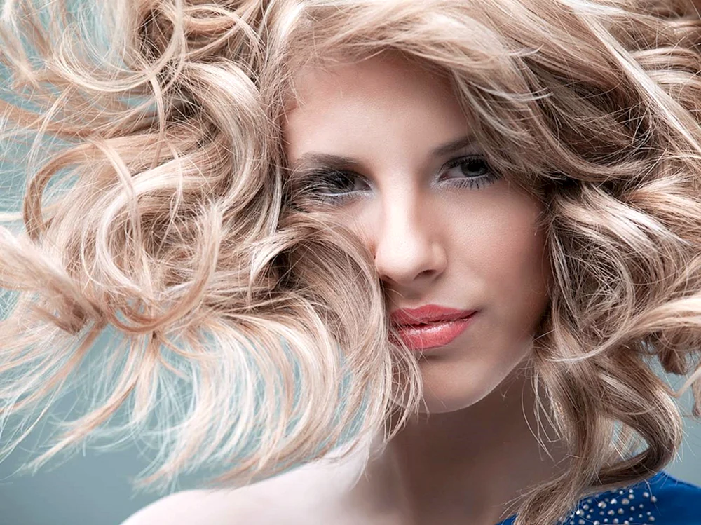 Schönheit blond