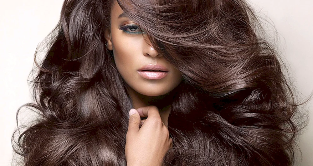 Schöne braune Haarfarbe