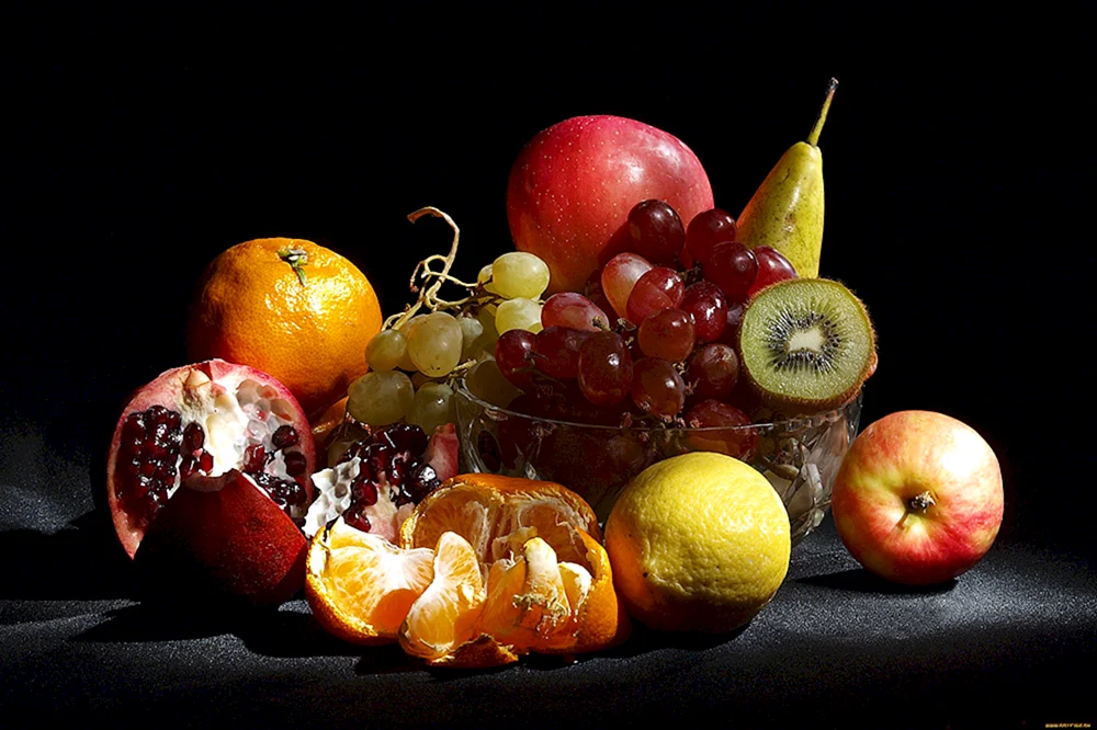 Schönes Stilleben mit Früchten
