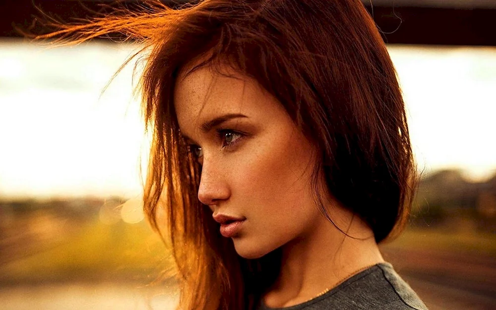 Kara Portman Mädchengesichtsprofil