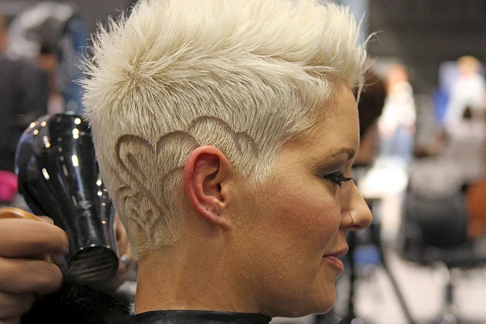 Eklige Frisuren