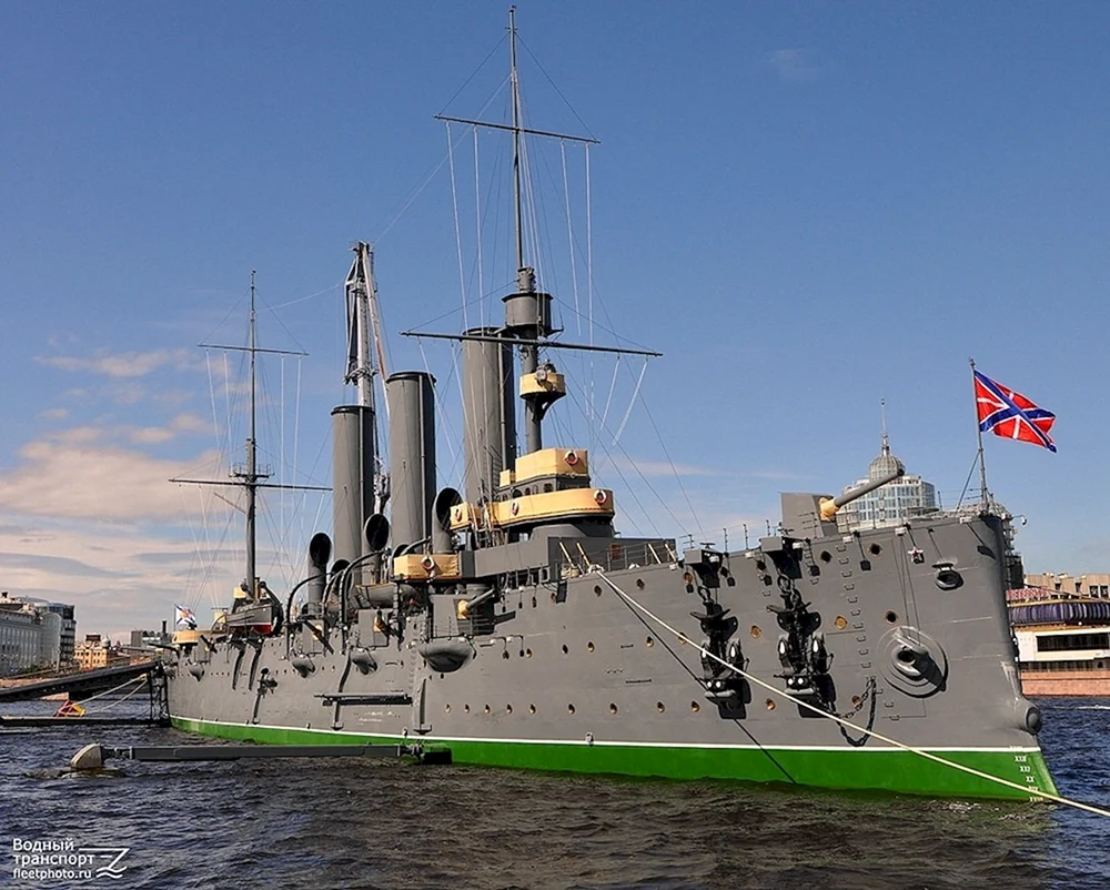 Aurora-Kreuzer in St. Petersburg