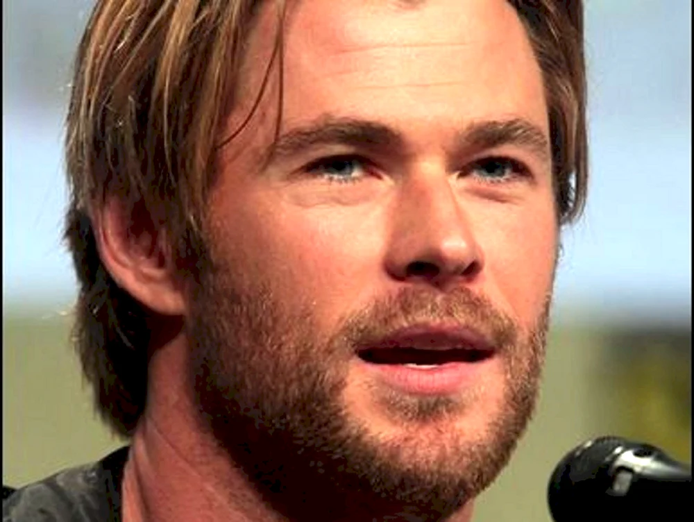 Chris Hemsworth