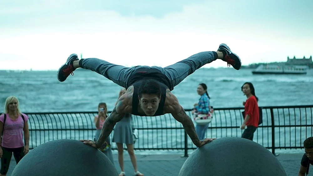 Calisthenics Chris Heria