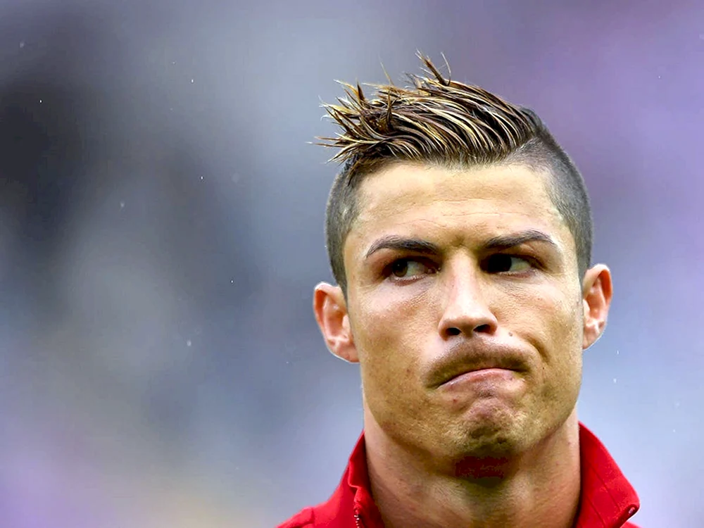 Cristiano Ronaldo Frisur 2020