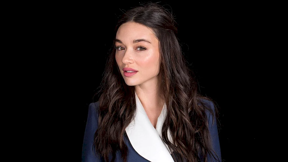 Crystal Reed 2021