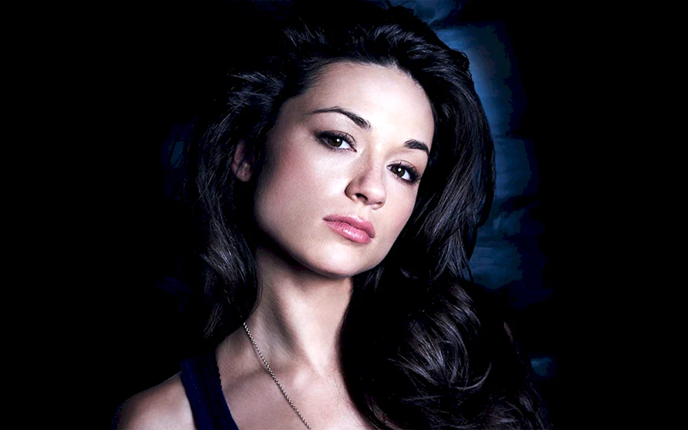 Crystal Reed 2022