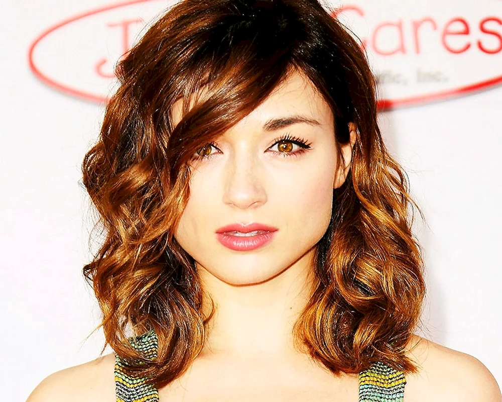 Crystal Reed 2014