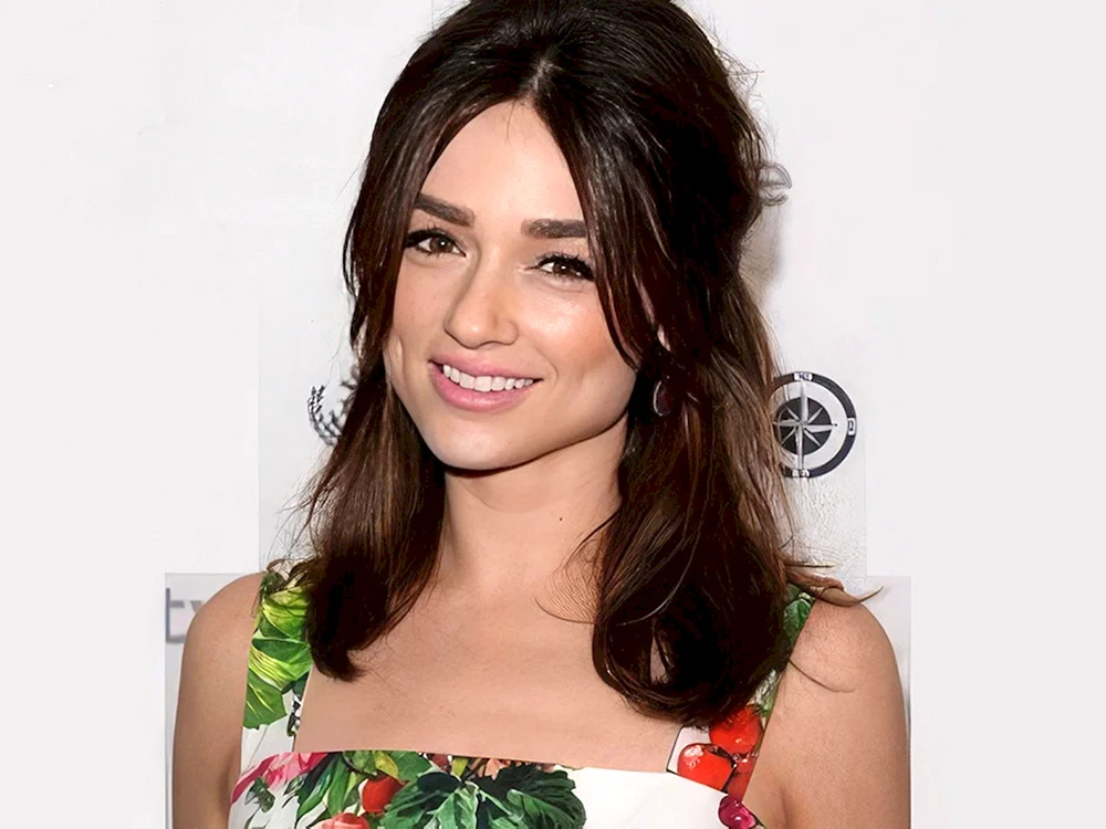 Crystal Reed 2023