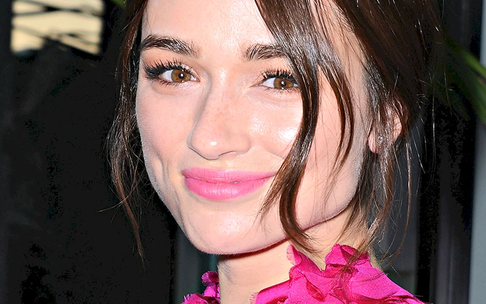 Crystal Reed Schauspielerin Crystal Reed WallpaperCrystal Reed SchauspielerinCrystal Reed 2023Crystal Reed EllisonCrystal ReedCrystal Reed GothamCrystal Reed Schauspielerin Ellison Argent