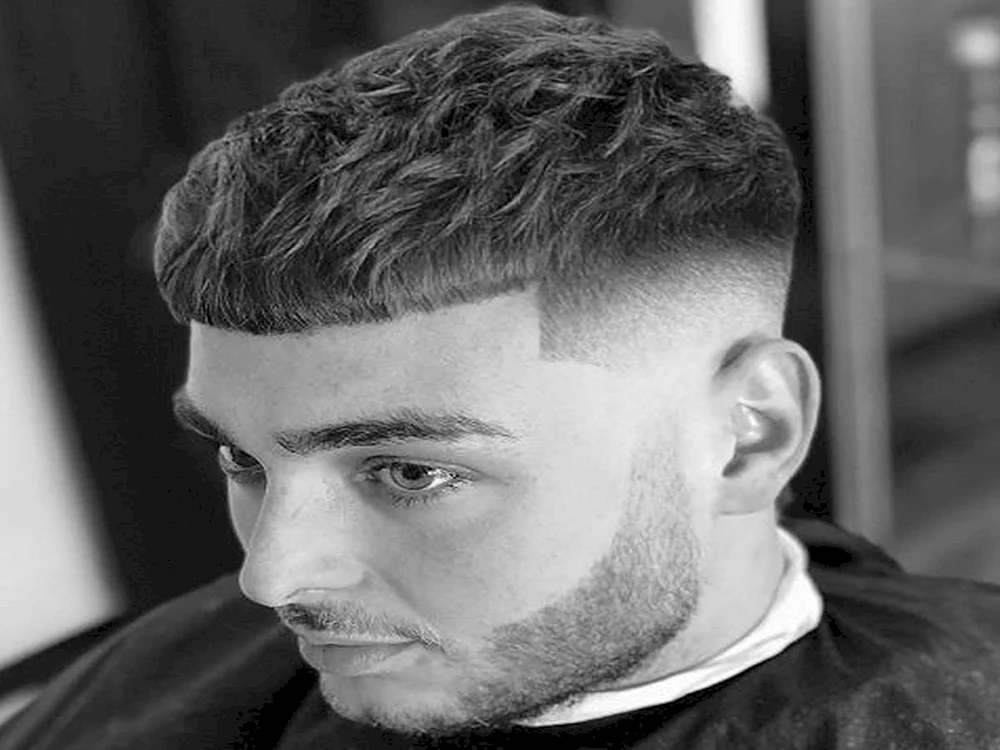 Caesar Fade Cropp Haarschnitt