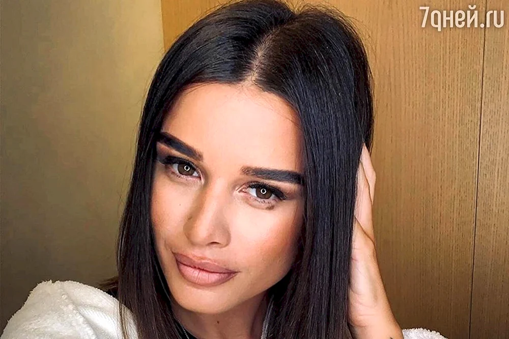 Kseniya Borodinas Haarschnitt 2022